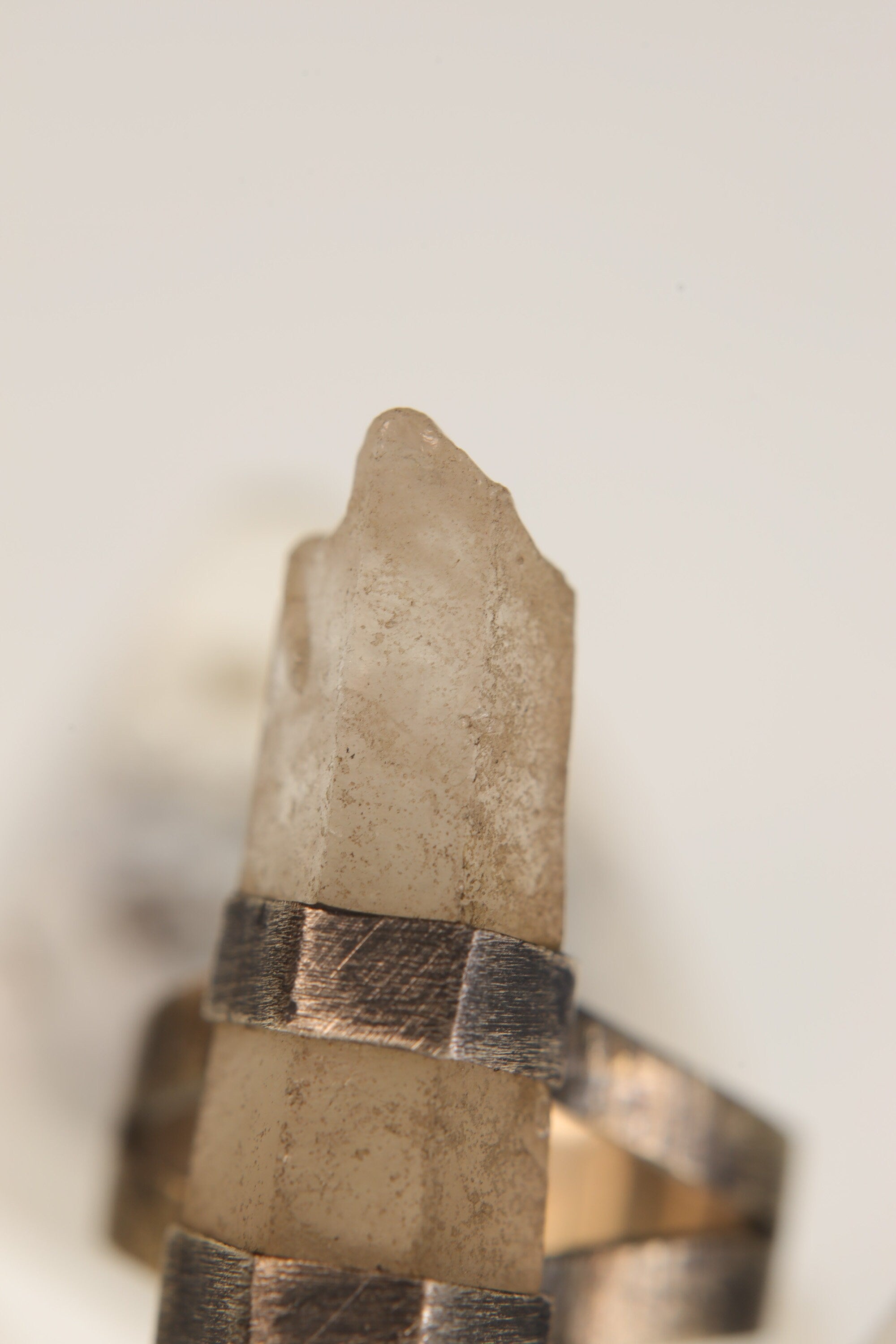 Torrington Radiance: Textured & Oxidised Sterling Silver Ring with Raw Australian Smoky Citrine - Size 6 3/4 - NO/04