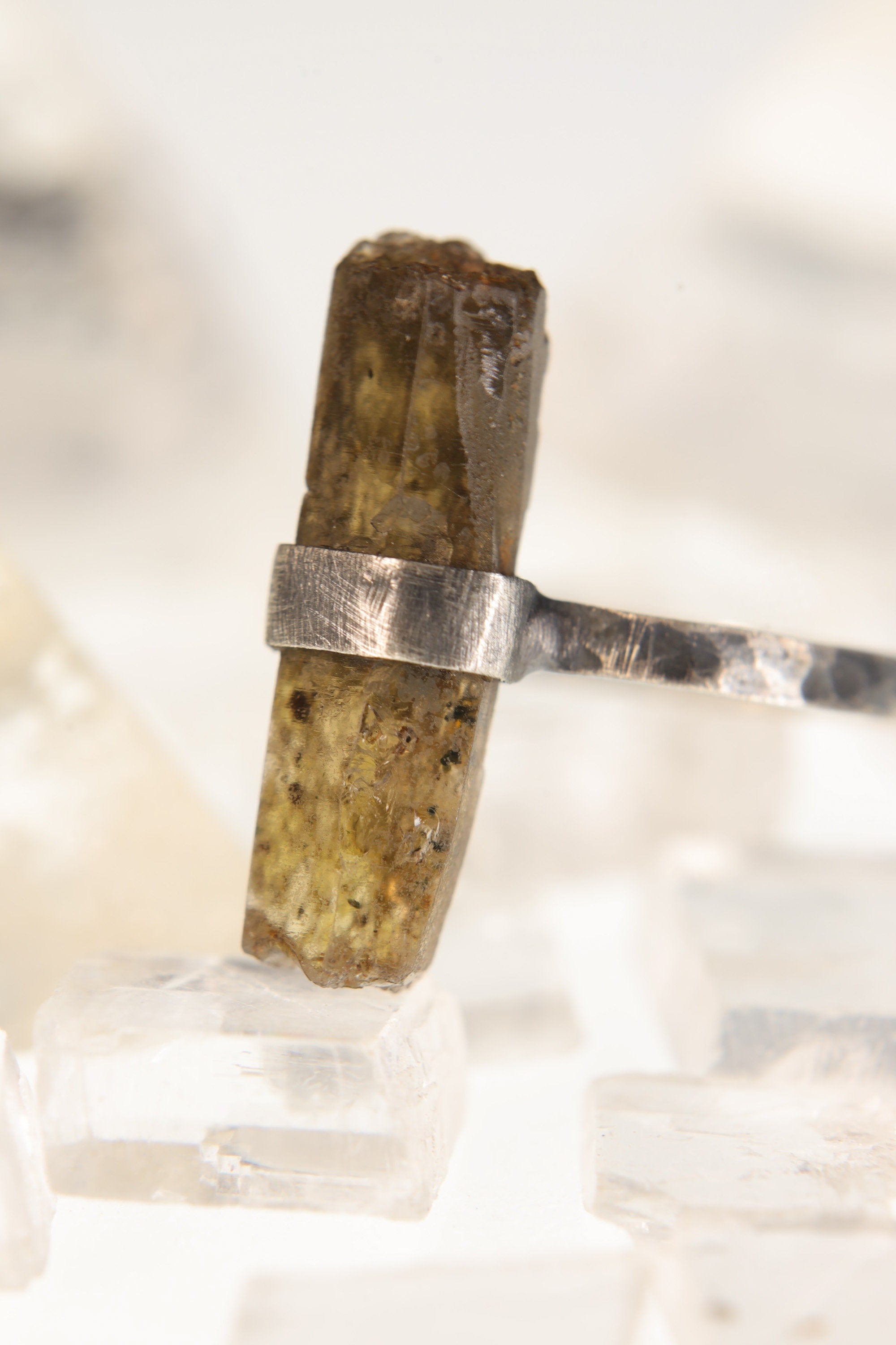 Torrington Whisper: Textured & Oxidised Sterling Silver Ring with Raw Australian Smoky Citrine - Size 7 1/2 - NO/01