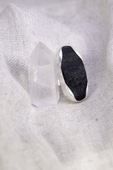 A Sturdy Embrace of Protective Energy: Adjustable Sterling Silver Ring with Raw Tourmaline - Unisex - Size 5-12 US - NO/01