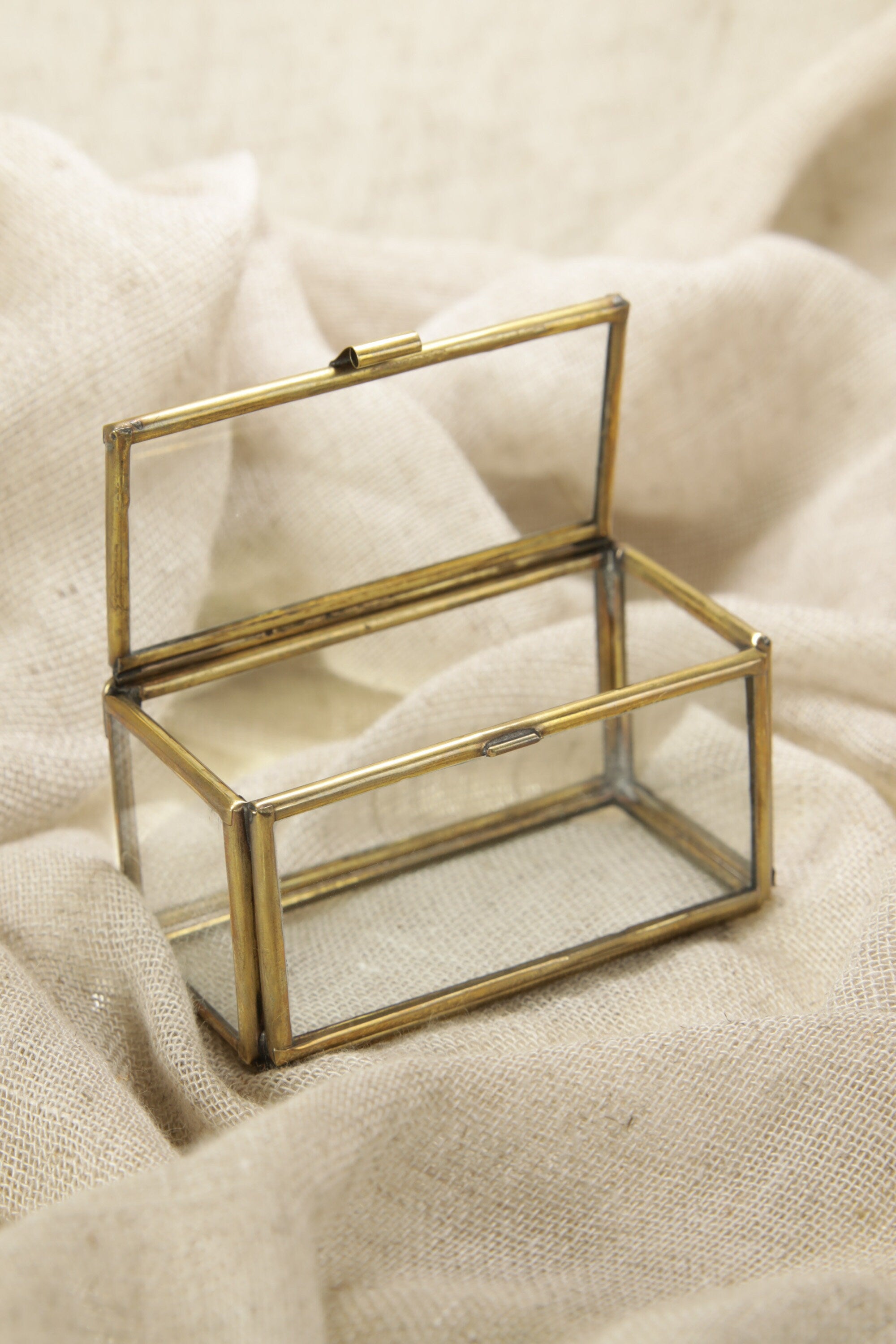 Handcrafted Elegance: Large Rectangular Premium Gem Display Box with Gold-Toned Brass Finish - Perfect for Jewelry & Gem Presentation
