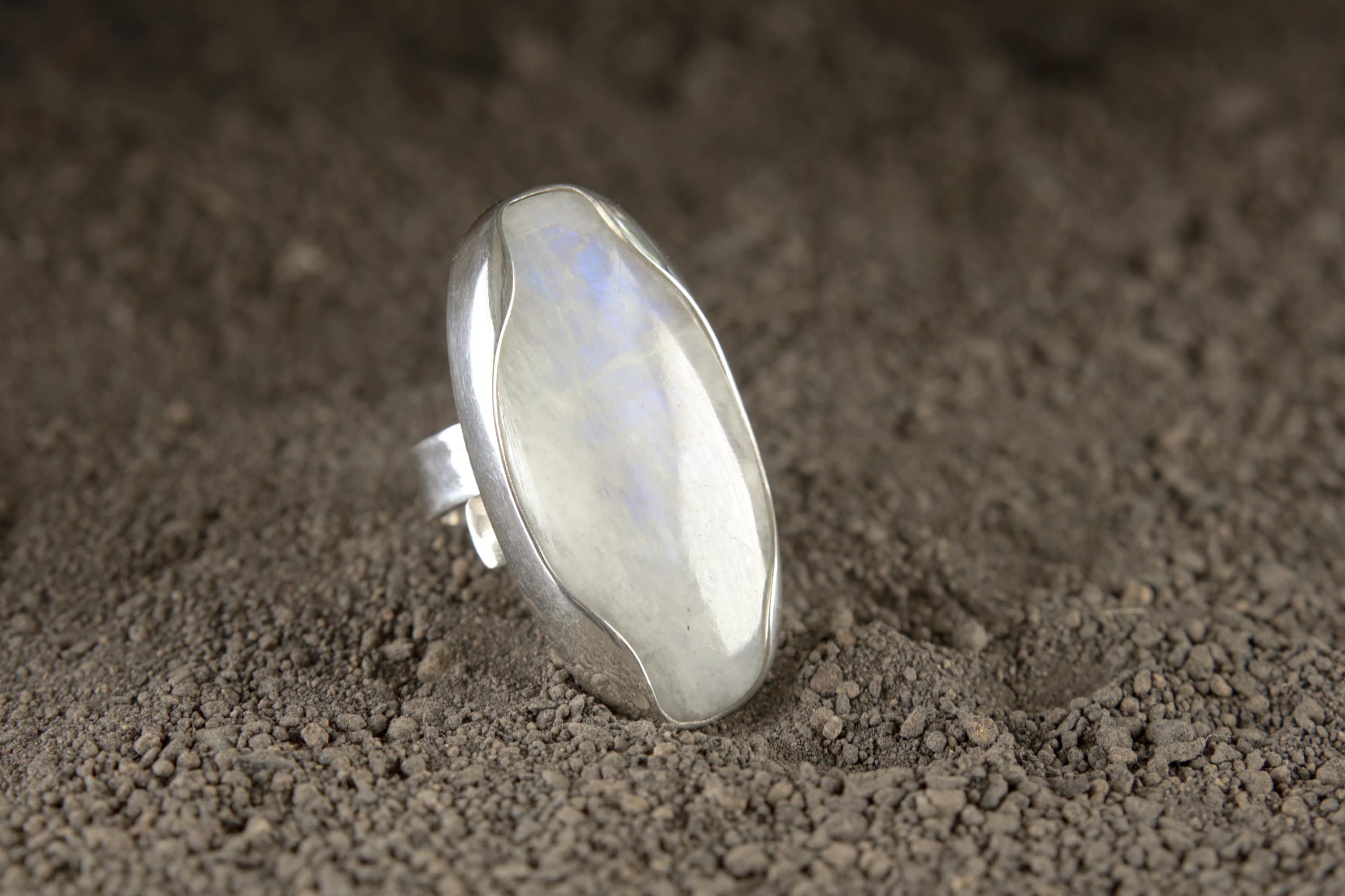 A Sturdy Embrace of Enchanted Luminescence: Adjustable Sterling Silver Ring with Oval Moonstone - Unisex - Size 5-12 US - NO/04