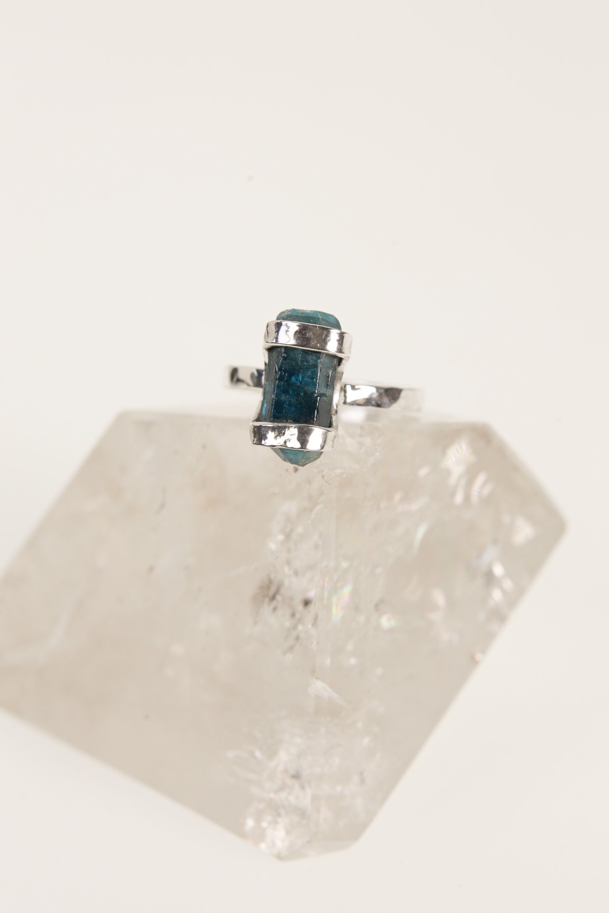 Celestial Blue Terminated Apatite Ring-Hammered & Shiny Finish - Sterling Silver Ring - Size 4 3/4 US
