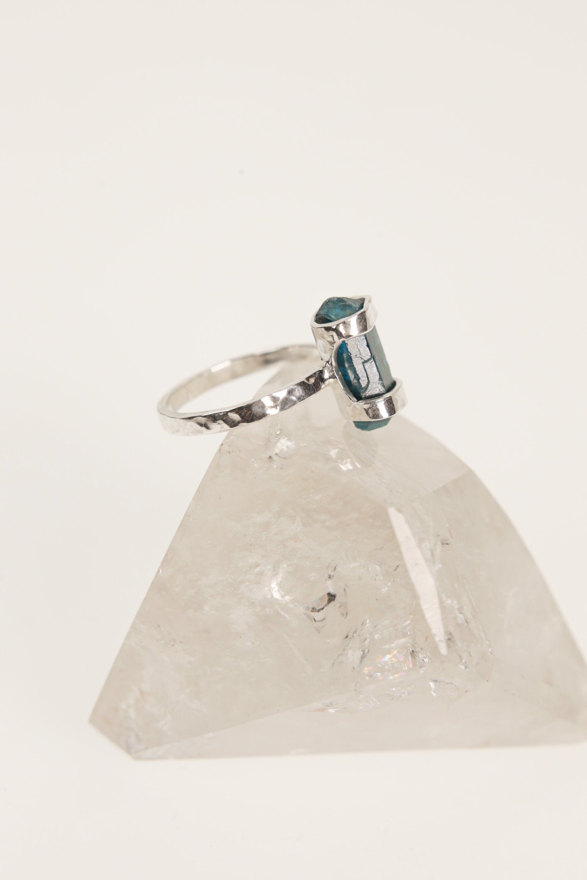 Celestial Blue Terminated Apatite Ring-Hammered & Shiny Finish - Sterling Silver Ring - Size 4 3/4 US