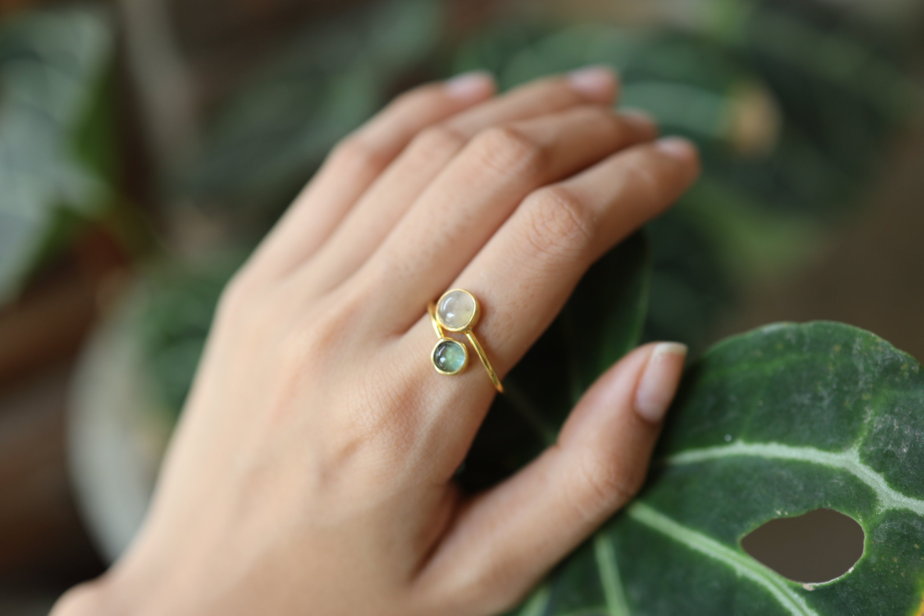 Golden Eclipse Adjustable Ring - Gold Plated Sterling Silver Ring - Labradorite & Rose Quartz - Unisex - Size 5-12 US