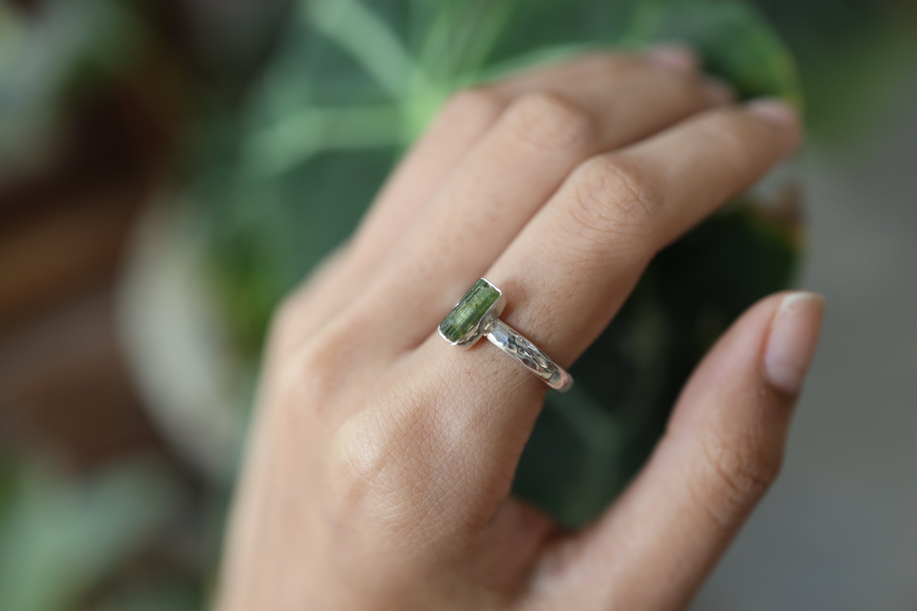 Verdant Touch : Green Tourmaline - Sterling Silver Ring - Hammer Textured & Shiny Finish - Size 7 US - NO/04